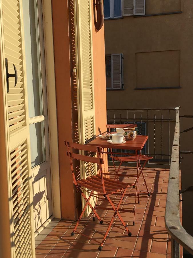 Casa Ferrero Apartment Alba  Luaran gambar